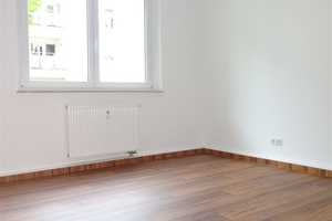 *Einziehen+Wohlfühlen* Loggia und Blick ins Grüne, Stellplatz, Keller+Boden – Dürerstraße 54, 9126 Chemnitz – Vorschaubild 3