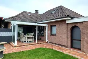 VERKAUFT! Komfortabler Bungalow mit großzügigem Grundstück, Garagen und Carports! – Leer (Kreis) – Vorschaubild 21