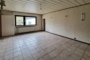 Königsdorf: Freistehendes Haus mit 7 Zimmern, Kamin, Anbau, Garage, Garten & Vollkeller! – Rhein-Erft-Kreis – Vorschaubild 4
