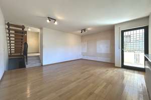 Sanierungsbedürftige Doppelhaushälfte mit gemütlicher Einliegerwohnung  – Die vollständige Adresse der Immobilie erhältst du vom Anbieter., 72770 Gönningen, Reutlingen – Vorschaubild 8