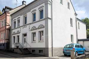 Charmantes Wohnhaus mit Altbaufassade im Herzen von Neheim – Hochsauerlandkreis – Vorschaubild 2