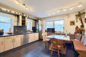 Ihr neues Zuhause in Bestlage – stilvolles Einfamilienhaus mit viel Platz und besonderem Charme! – Die vollständige Adresse der Immobilie erhältst du vom Anbieter., 84036 Schönbrunn, Landshut – Vorschaubild 7
