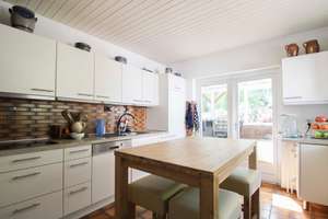 Großzügiges Mehrfamilienhaus am Waldrand – 230 m² Wohntraum mit Garten, Wintergarten & Garage – Die vollständige Adresse der Immobilie erhältst du vom Anbieter., 35321 Laubach – Vorschaubild 4