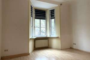 TOP gemütliche 3 ZKDB Wohnung im 1. OG in zentraler, aber ruhiger Lage nahe dem Helios und der FH – Johannesplatz 8, 47805 Dießem/Lehmheide, Krefeld – Vorschaubild 2