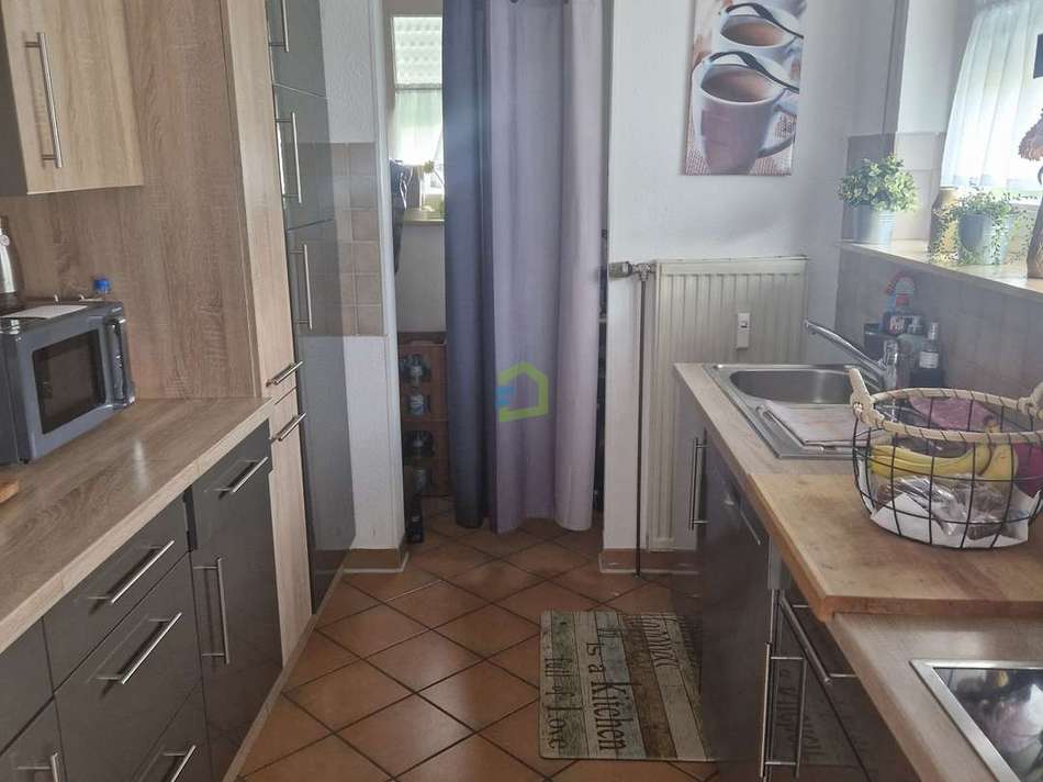 Küche mit Abstellraum OG