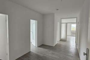 ***WBS notwendig*** Helle 3-Raum-Wohnungim 7. Stock mit Balkon in Iserlohn, Bieler Straße – Bieler Straße 81, 58638 Iserlohn-Mitte, Iserlohn – Vorschaubild 7