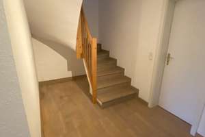 Charmantes Reihenhaus mit Garten in 08280 Aue + Garagen – Die vollständige Adresse der Immobilie erhältst du vom Anbieter., 8280 Aue – Vorschaubild 19