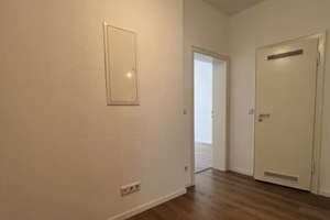 1,5-Zimmer-Wohnung in Düsseldorf Oberbilk – Industriestraße 42, 40227 Oberbilk, Düsseldorf – Vorschaubild 2