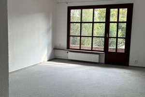 3-Zimmer-Wohnung in guter Lage in Kiel – Beseler Allee 48, 24105 Blücherplatz, Kiel – Vorschaubild 2