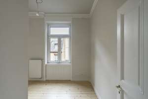 NEU *Paul & Partner* ZWEITBEZUG NACH KERNSANIERUNG ! ALTBAUPERLE IN WIESBADEN-WESTEND! – Die vollständige Adresse der Immobilie erhältst du vom Anbieter., 65191 Westend / Bleichstraße, Wiesbaden – Vorschaubild 7