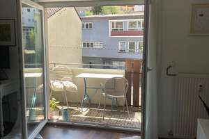 Helle 2,5-Zimmer Wohnung mit Süd-Balkon in Stuttgart-Süd