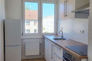 *WG-geeignete  - 3 Raumwohnung  mit Tageslichtbad und Einbauküche als Option* – Umfassungsweg 2, 39124 Neue Neustadt, Magdeburg – Vorschaubild 3