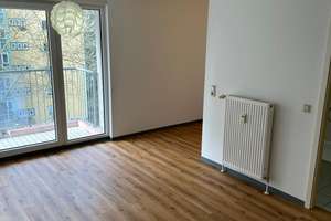 Geschmackvolle 1,5-Raum-Wohnung mit Balkon und EBK in Saarbrücken-City  – Preußenstraße 9, 66111 Sankt Johann, Saarbrücken – Vorschaubild 3