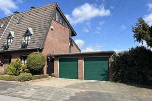 Einfamilienhaus mit Doppelgarage und Garten in Duisburg Rumeln