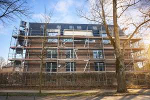 Großzügige Erdgeschosswohnung mit Souterrain – Wohnen auf zwei Ebenen mit Gartenanteil – Schloßgarten 71, 22043 Marienthal, Hamburg – Vorschaubild 2