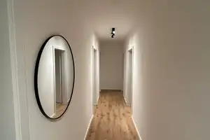 Furnished Room in Shared Apartment near City Center – Newly Renovated Co-Living in Gostenhof – Leonhardstr. 54a, 90443 Nürnberg – Vorschaubild 5