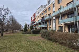 Gemütliche Wohnung mit Gartenanteil