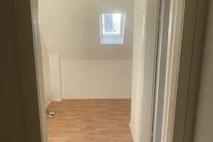 Charmante, helle 2-Zimmer-Maisonette-Wohnung in direkter Rheinnähe – Düsseldorfer Str. 142, 51063 Mülheim (Ortsteil), Köln – Vorschaubild 8