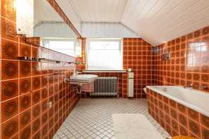 Charaktervolles Zuhause mit Pool und Potenzial in grüner Umgebung !
PROVISIONSFREI für den Käufer! – Osnabrück (Kreis) – Vorschaubild 13