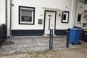 Ohne Immobilienmakler /Direkt vom Eigentümer / Privatverkauf  Reihenmittelhaus in Worms Bester Lage – Kelterweg 10, 67550 Herrnsheim, Worms – Vorschaubild 1