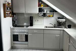 Schöne helle und ruhige 2 Zimmer Dachgeschoss Wohnung in Augsburg, Innenstadt – Stadtjägerstraße 6, 86152 Stadtjägerviertel, Augsburg – Vorschaubild 6