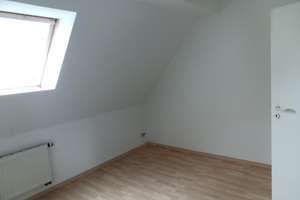 Tolle 2- Zimmerwohnung im Dachgeschoss- Villacher Siedlung - Dresden Laubegast – Krainer Straße 7, 1279 Laubegast, Dresden – Vorschaubild 11