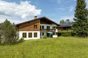 Das Landhaus für die Familie! Rarität: Zweifamilienvilla mit zus. Appartement, Kachelofen & Wellness – Garmisch-Partenkirchen (Kreis) – Vorschaubild 111