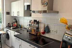 4,5 Zimmer mit neuwertigem Bad und EBK mit großem Sonnenbalkon !!! – 30173 Südstadt, Hannover – Vorschaubild 18