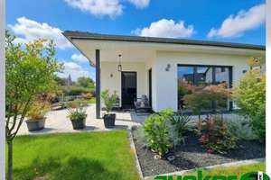 ***Traum-Immobilie mit Energieeffizienzklasse A+ - Feldrandlage*** – Die vollständige Adresse der Immobilie erhältst du vom Anbieter., 63674 Altenstadt – Vorschaubild 1