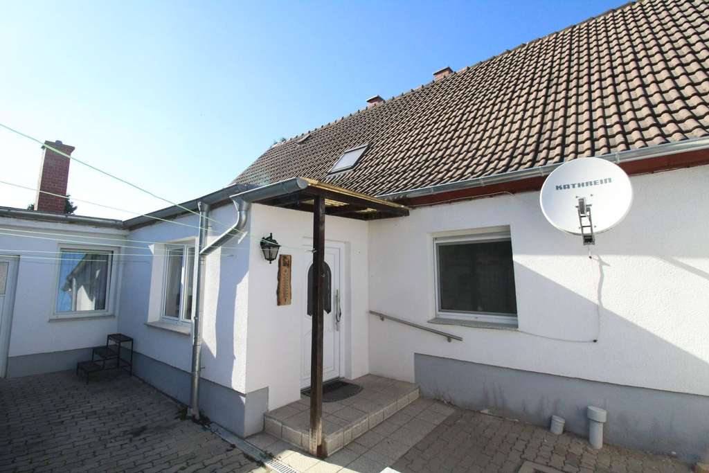 Immobilie in Goethestadt Bad Lauchstädt - Sofort wohlfühlen: 5-Zi.-EFH in Milzau mit großem Grundstück - Bild 1