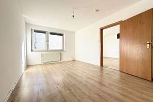 2-Zimmer-Wohnung mit Einbauküche und zentraler Lage – Deweerthstr. 43, 42107 Elberfeld, Wuppertal – Vorschaubild 3