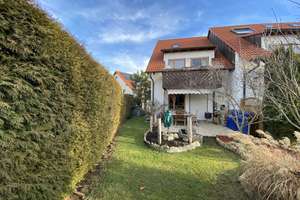 Familienfreundliches Reihenendhaus mit Terrasse, Balkon und Keller – Die vollständige Adresse der Immobilie erhältst du vom Anbieter., 99098 Urbich, Erfurt – Vorschaubild 4