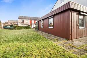 Bremen-Mittelhuchting I Sofort beziehbares Reihenendhaus mit Anbau und Garage – Bremen – Vorschaubild 3