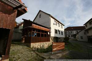 Charmantes Anwesen mit Potenzial in Meiningen – Ortsteil Helba – Weißer Weg 1, 98617 Meiningen – Vorschaubild 2