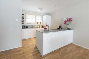 BEZUGSFERTIG | Reihenendhaus mit 5 Zimmern und 164,31 m² | Weinstadt-Endersbach – Kornblumenweg 8, 71384 Rems-Murr-Kreis – Vorschaubild 6
