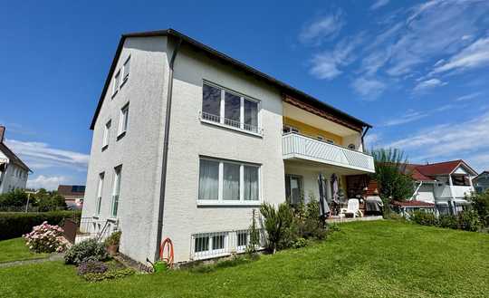 Individuelle 3-Zimmer-DG-Wohnung mit Bergblick und Stellplatz