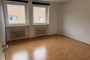 Einziehen und wohlfühlen - 105 qm mit Balkon, Garage und neuer Küche und neuen Bädern – Tunnelstraße 5, 42283 Barmen, Wuppertal – Vorschaubild 6