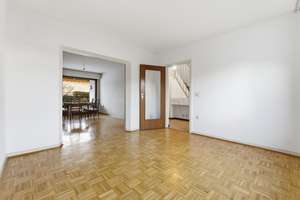 Reihenmittelhaus mit Terrasse, Loggia und Garage in Köln-Seeberg – Die vollständige Adresse der Immobilie erhältst du vom Anbieter., 50769 Seeberg, Köln – Vorschaubild 2