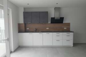 Seltene Gelegenheit in Bühl: Hochwertige 3-Zimmer-Wohnung mit Balkon-Idylle sucht neue Mieter – 72072 Bühl, Tübingen – Vorschaubild 4