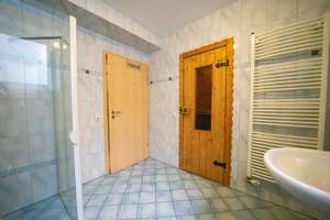 Rundumpaket aus 2003! Großzügiges Mehrgenerationenhaus mit Sauna, Kamin, Garten und Garage in Hürth – Die vollständige Adresse der Immobilie erhältst du vom Anbieter., 50354 Hürth – Vorschaubild 31