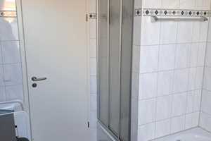 Frei ab 1.7.25 -  Wohnen im DG / Loggia mit Südausrichtung  / Wanne + Dusche u.v.m. – Eulitzstraße 14, 9112 Chemnitz – Vorschaubild 8