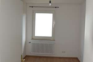 Zuhause mit vier Zimmern in Bonn – Die vollständige Adresse der Immobilie erhältst du vom Anbieter., 53177 Schweinheim, Bonn – Vorschaubild 5