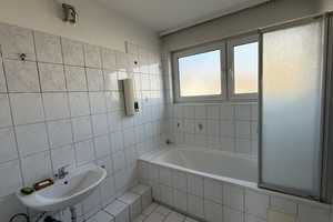 ### EIGENTUMSWOHNUNG ALS REIHENHAUS MIT CA. 165 QM WOHNFLÄCHE UND MEGAGARTEN IN TOP - LAGE! ### – Darmstadt – Vorschaubild 24