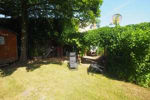 GEMÜTLICHES DREIFAMILIENHAUS MIT SCHÖNEM GARTEN UND 4 GARAGEN – Zweibrücken – Vorschaubild 9