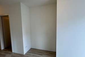 Stapel: Moderne Neubau-Erdgeschosswohnung mit Sonnenterrasse im Effizienzhaus A+ – Die vollständige Adresse der Immobilie erhältst du vom Anbieter., 25879 Süderstapel – Vorschaubild 6