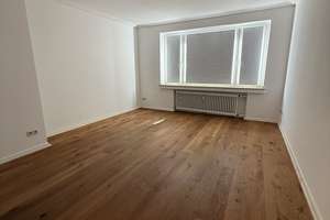 Frisch renovierte 2,5-Zimmerwohnung mitten in Oberkassel mit Loggia – Quirinstr. 11, 40545 Oberkassel, Düsseldorf – Vorschaubild 10