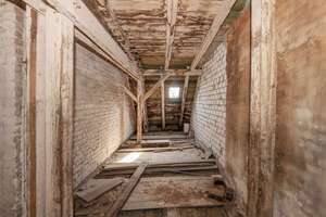 Wunderschöne Altbauwohnung mit 3 Zimmern und DG - Rohling mit Baugenehmigung in Charlottenburg – Die vollständige Adresse der Immobilie erhältst du vom Anbieter., 10625 Charlottenburg, Berlin – Vorschaubild 12