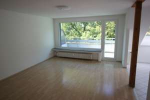 Duisburg- Neudorf ( Waldstraße ) 2 Zimmer Wohnung mit XXL Balkon ( Südlage ) – Waldstraße 103, 47057 Neudorf-Süd, Duisburg – Vorschaubild 2