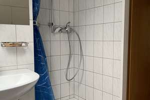 Only Women!!!  2-Zimmer-Wohnung in Frankfurt Fechenheim – Die vollständige Adresse der Immobilie erhältst du vom Anbieter., 60386 Fechenheim, Frankfurt am Main – Vorschaubild 7