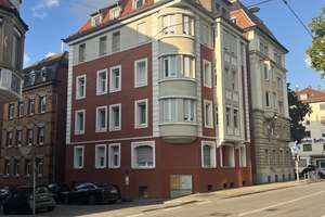 Viel Platz für den Alltag in Stuttgart Süd mit 4,5 Zimmern